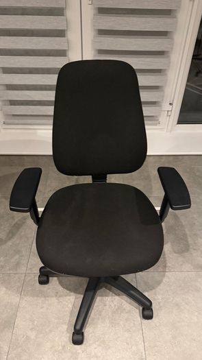 Ergonomic Black Office Desk Chair - Fully Adjustable & Great Condition