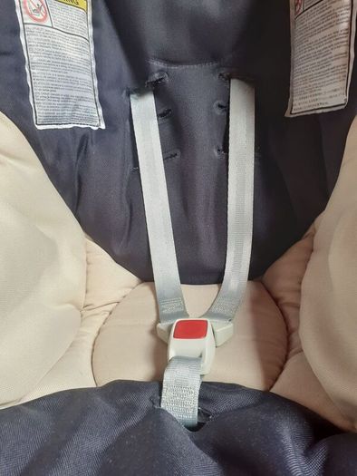 Baby carrier car seat