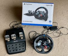 logitech G29 racing wheel and pedals for PS5/PS4