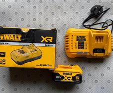 DeWalt 18V Fast Charger and 1 Battery 18V
