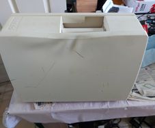 PFAFF Sewing Machine, Model Hobby 1122 in very good condition, no footswitch power cable
