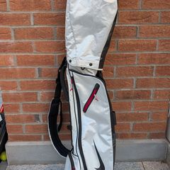 Pristine Nike Golf Sunday Carry Bag - Metallic Silver/Red (With Rain Hood)