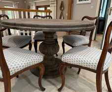 1.2m Round Rustic Oak Pedestal Dining Table