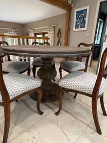 1.2m Round Rustic Oak Pedestal Dining Table