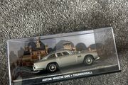 James Bond Aston Martin DB5 Tunderball