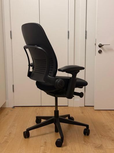 Steelcase Leap V2 Ergonomic Office Chair