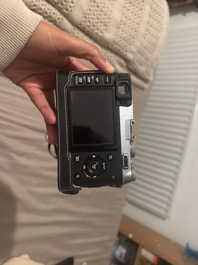 Fujifilm X100s