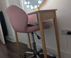 dressing table