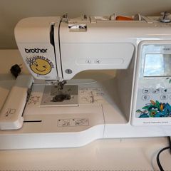 Brother Embroidery Machine, PE535, 80 Built-in Des