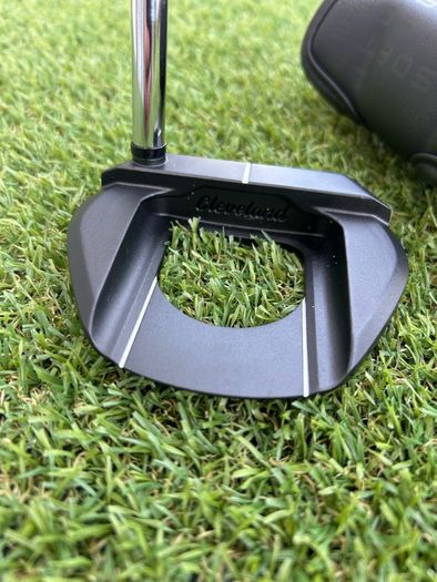 Full set of golf clubs