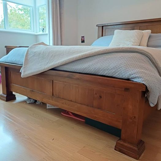 bedroom set