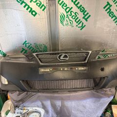 Front bumper + left fog light Lexus is220 2009