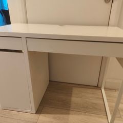 Ikea Micke desk