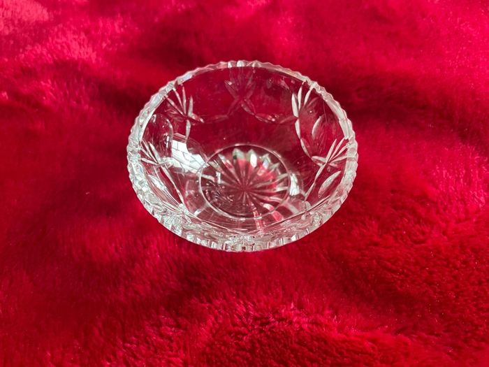 Jam  crystals vase