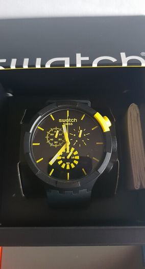 SWACH Big Bold Chrono