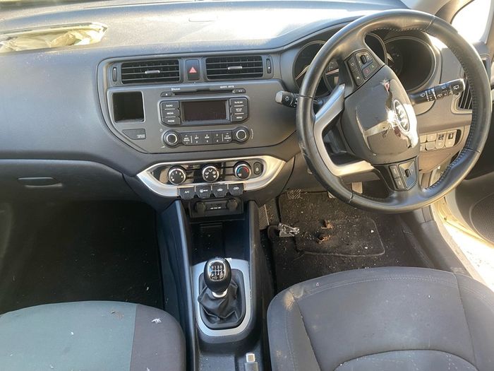 2014 Kia Rio 2 Breaking For Parts