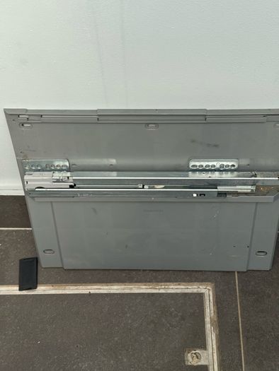 kitchen cabinet shelving