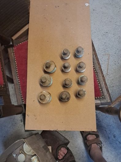 11 pine door handles
