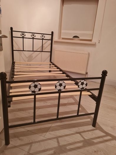Kids football single bed
