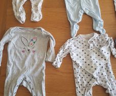 size 0-3 clothes bundle (Add 6 )