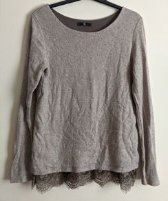 Knit top