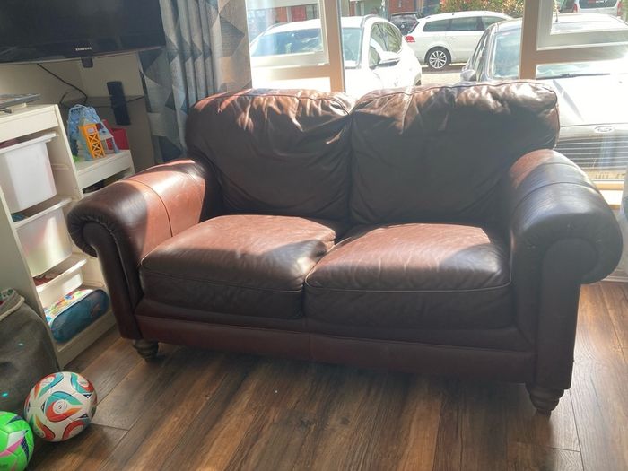 Quality  Italian Natuzzi" leather sofa
