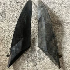 Yamaha R6 2co - 06/07 side tank plastics