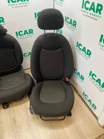 2012 Mini Cooper R60 Countryman Seat set