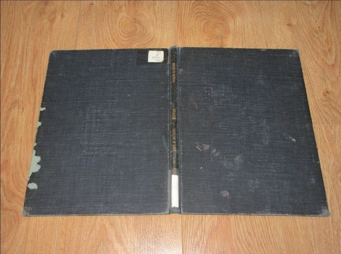 Album of Irish Airs and Dances for Violin & Piano by  Moffat, Alfred