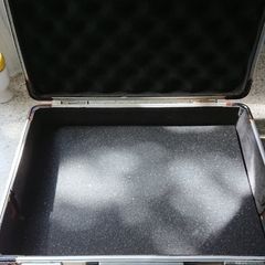 Aluminum hard case