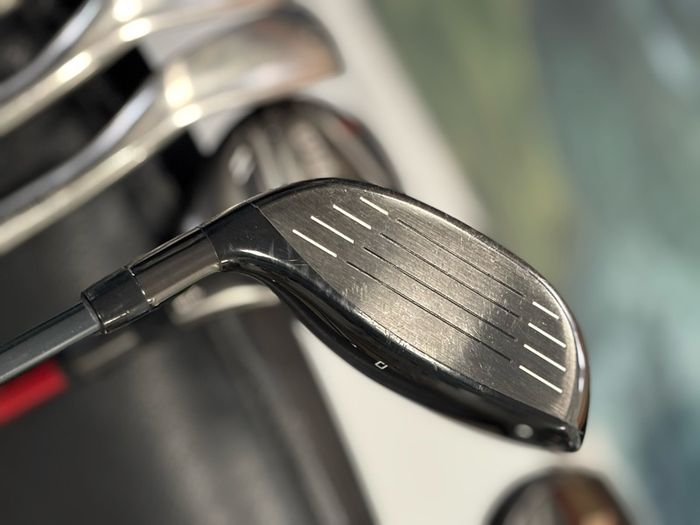 Wilson DynaPWR Stiff Set of Golf Clubs