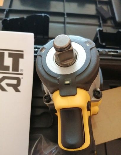 DeWALT 18V XR Cordless Brushless Impact Wrench 1/2 Drive. DeWALT 18V XR Cordless Brushless Angle Grinder. DeWALT 18V XR Cordless Brushless 3 Speed Impact Driver. Dewalt 18V XR Cordless Air Compressor / Triple Source Inflator. Dewalt 18V / 54V Batteries