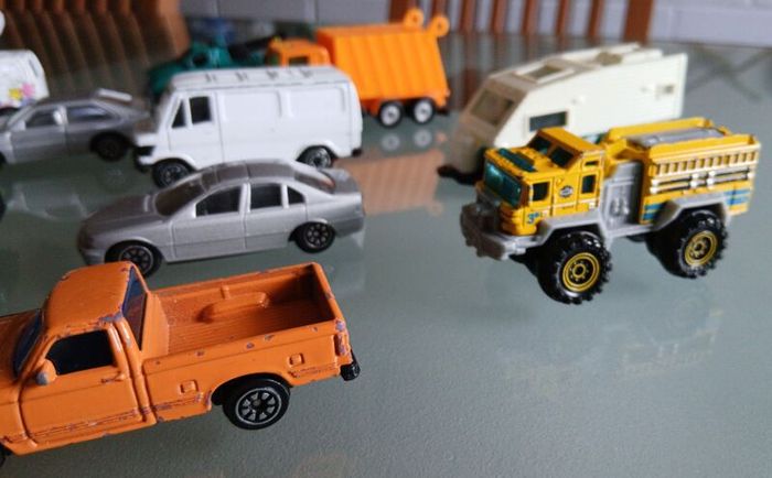15 Urban And Service Toy Cars