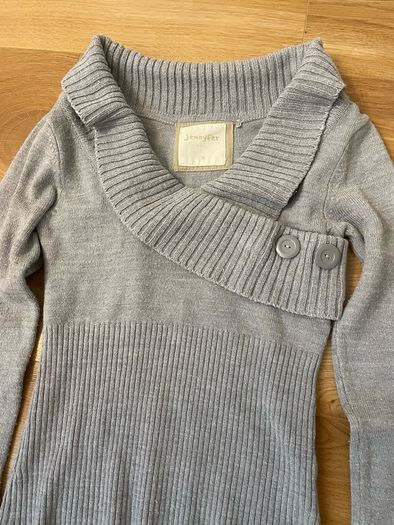 knitted long sleeve tops - size S and M