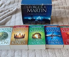 George R.r. Martin - A Song Of Ice And Fire