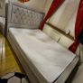 Bed and mattress Image 3