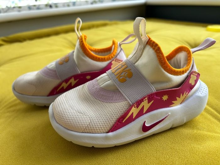 Girls runners Nike EU25