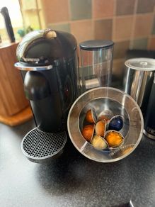 Nespresso Vertuo coffee machine & pod holder