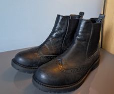 Ladies Black boots