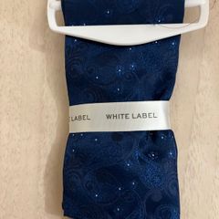 New Tie & Matching Handkerchief  Set