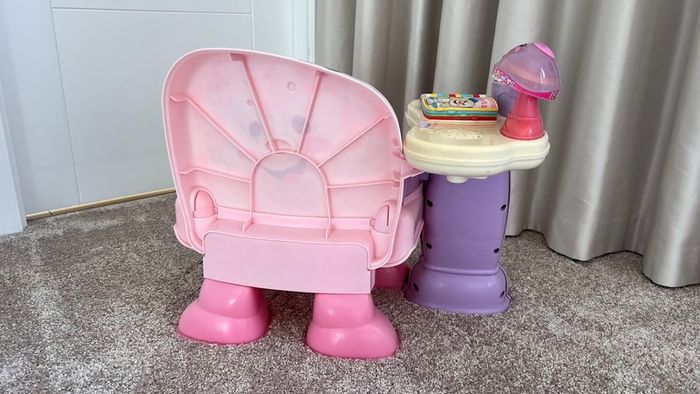 Fisher-Price Infant/Toddler Laugh & Learn Chair