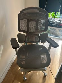 Hbada E3 Pro ergonomic office chair with footrest