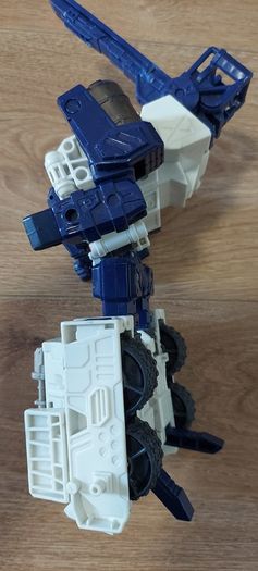 Transformer / toy Red Alert