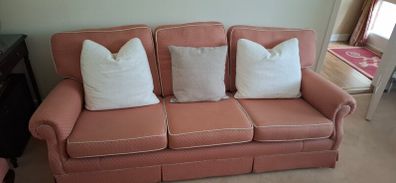 Sitting room suite