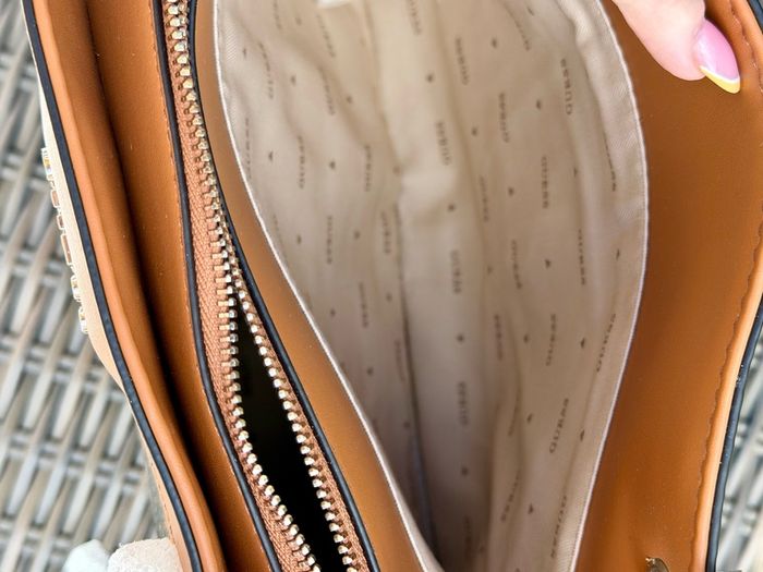 Guess Handbag brand new