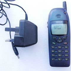 Vintage Nokia 6110 Mobile Phone Cult Mobile Phone Retro Nokia 6110 ( in working order)