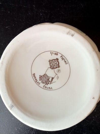 Irish Parian Donegal China Lidded Sugar Bowl "Rose"