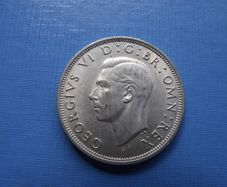 1940 Great Britain. George VI. Silver Half Crown. Superb Condition!