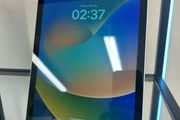 iPad 5th Gen 32GB