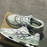 ASIC gel nyc white size 9 Image 2